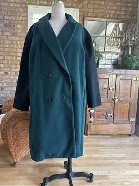 ELOQUII COLOR BLOCK GREEN & BLACK COAT 18/20 NEW